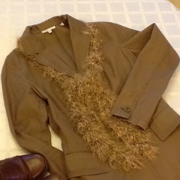 Vince 3-button front blazer - Picture 5 of 8